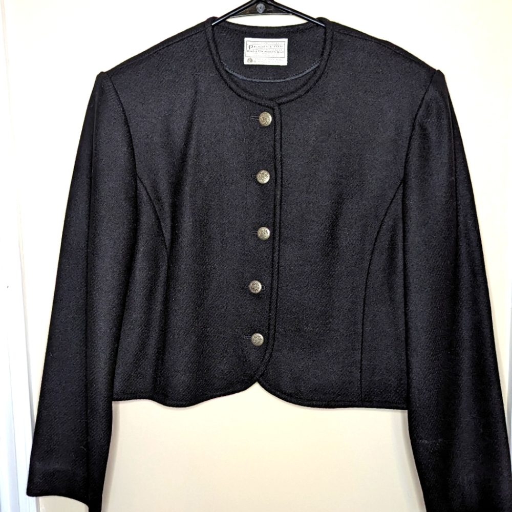 Vintage women's Pendleton blazer jacket size 8. 100% wool